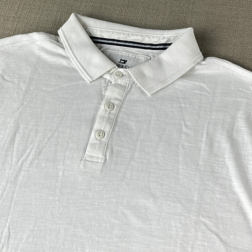 Thread & Cloth Polo Shirt Mens Medium White Short‎ Sleeve Slub Cotton Casual